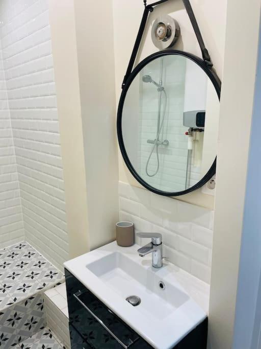 Charming & Cocooning Flat - Canal De L'Ourq Pantin Bagian luar foto